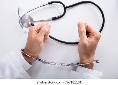 Four Arrested for Unlicensed Medical Practice – Medical Council