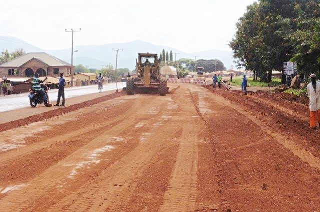Roads Minister vows to complete 32 roads in two years